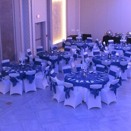 Hilton Garden Inn Спрингфилд Экстерьер фото