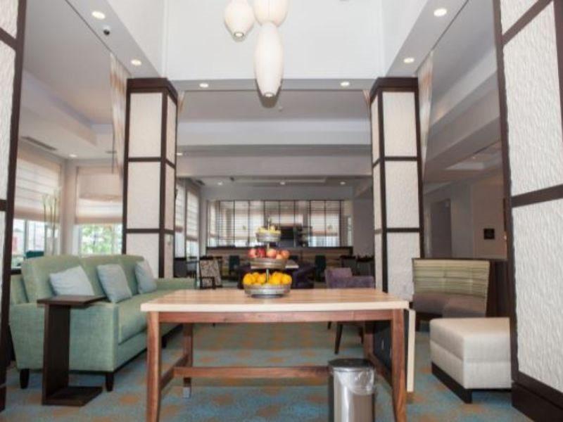 Hilton Garden Inn Спрингфилд Экстерьер фото