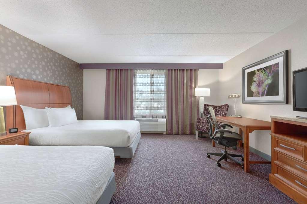 Hilton Garden Inn Спрингфилд Номер фото