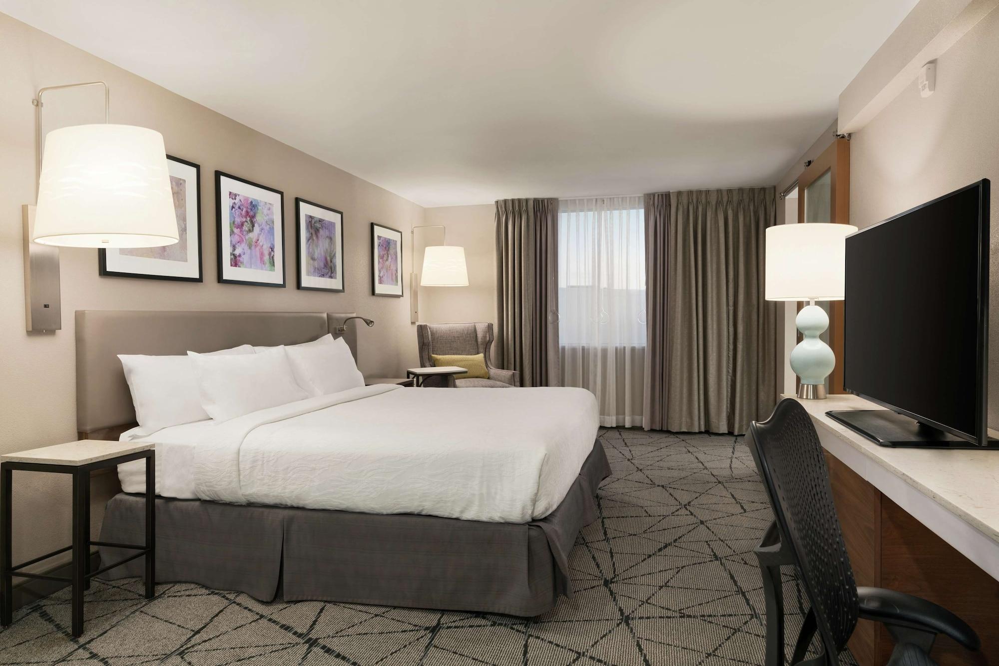 Hilton Garden Inn Спрингфилд Экстерьер фото